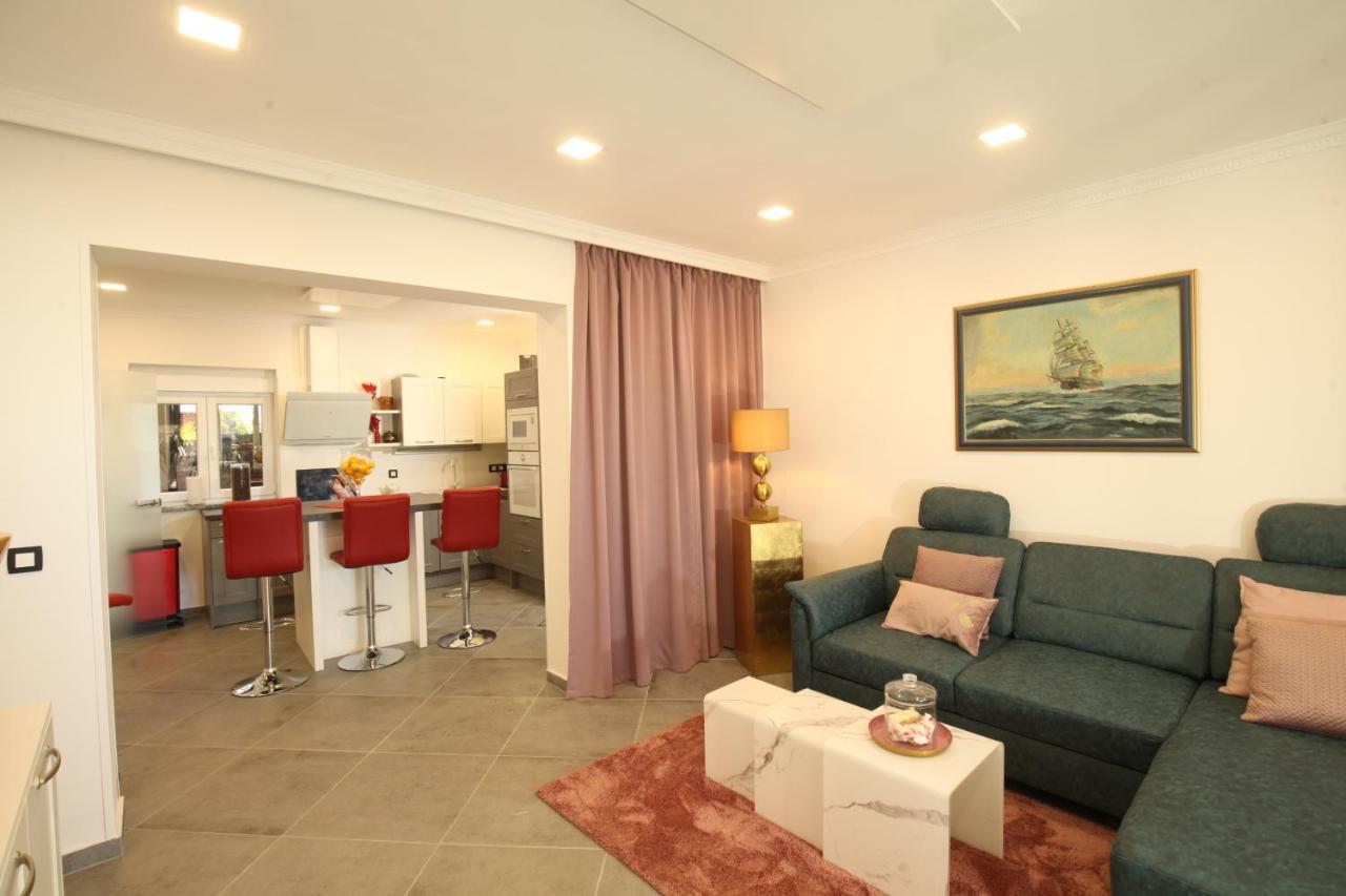 Luxurious Seaview Apartment Sibenik Luaran gambar