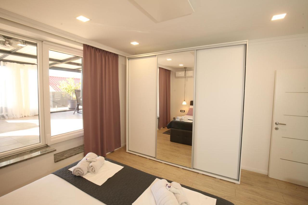 Luxurious Seaview Apartment Sibenik Luaran gambar